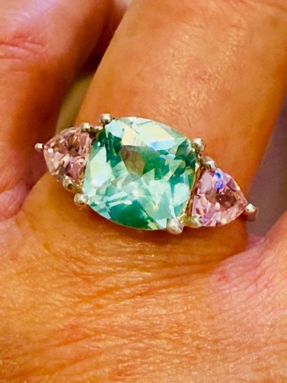 Vintage 80’s Avon Sterling Silver Uranium Green Spinel & Pink CZ Ring Sz8, 3.9g